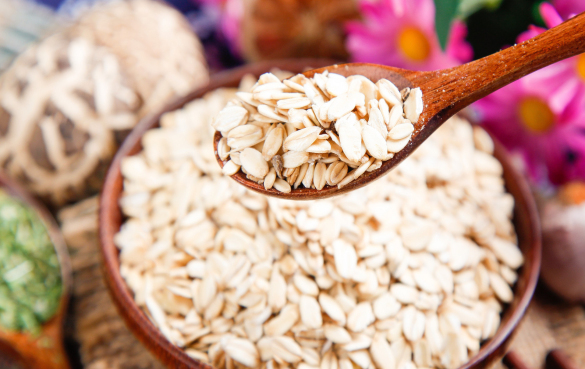 燕麦 燕麦麸皮的9个健康功效与作用