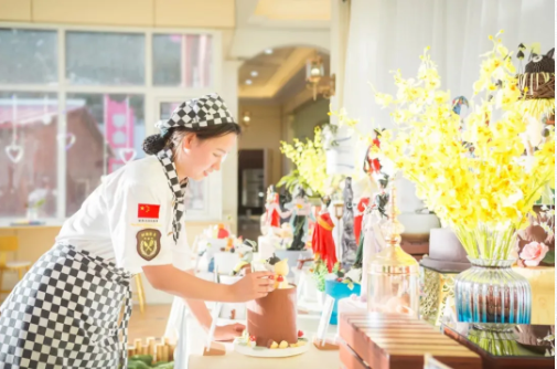 赣州新东方厨师教您做好吃的白灼牛肉,赶紧收藏起来!