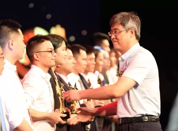 【以30周年为契机，办百年烹饪名校】新东方烹饪教育