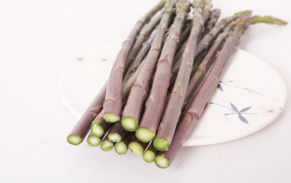 紫芦笋 紫色食品有哪些?紫色果蔬的营养价值和功效