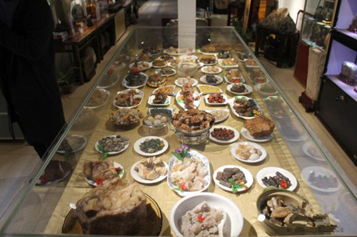 兰州张积平用奇石烹制西北大餐引人垂涎