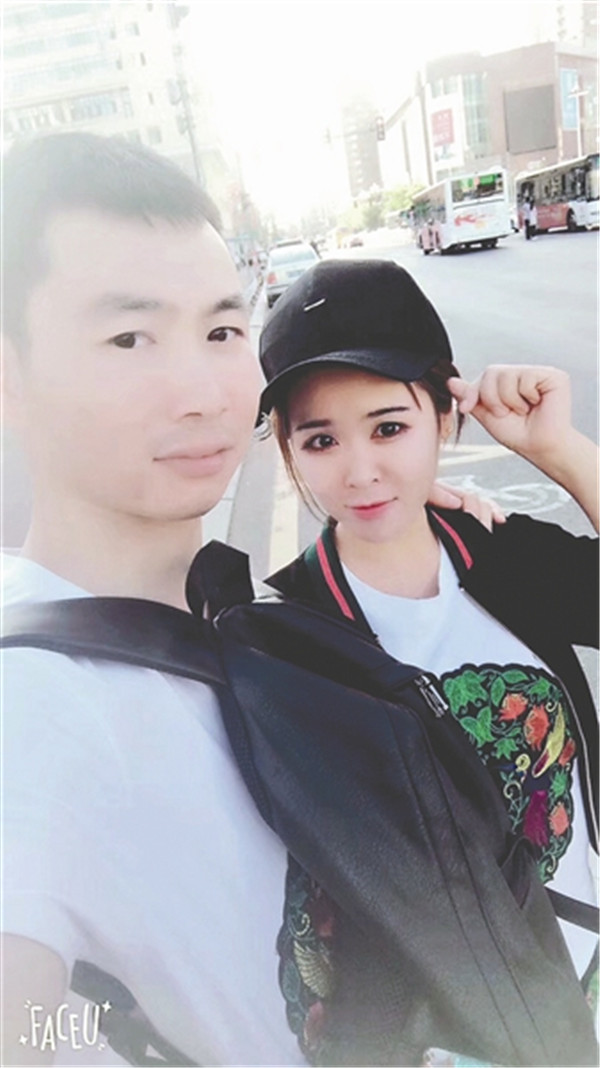 网红拉面小哥结婚了，新娘是他的迷妹