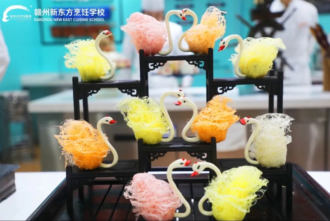 技能赛场展风采,烹饪匠心铸辉煌,赣州新东方烹饪学校教师职称评定(技能版)比赛圆满落幕