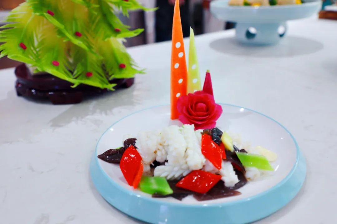 技能赛场展风采,烹饪匠心铸辉煌,赣州新东方烹饪学校教师职称评定(技能版)比赛圆满落幕