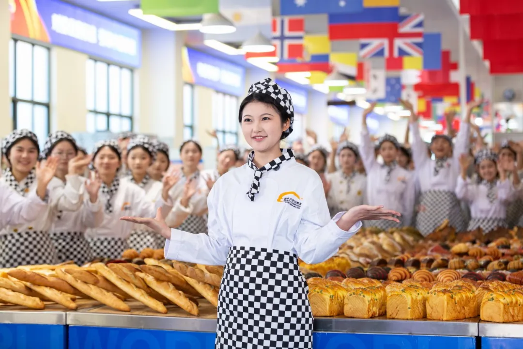 高中卷不动想摆烂？别躺平！来赣州新东方解锁一技之长，开启人生开挂模式！